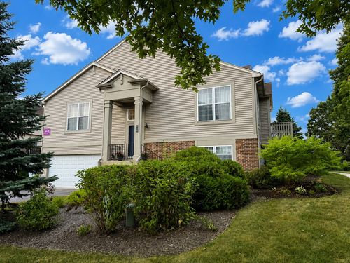 886 Cherry Creek Drive, Grayslake, IL, 60030 | Card Image