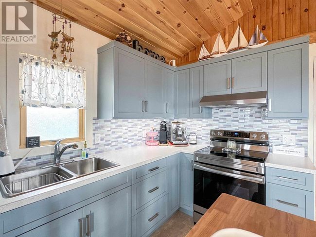 3 Oswald Rd, Home with 2 bedrooms, 1 bathrooms and null parking in Borden Carleton PE | Image 9
