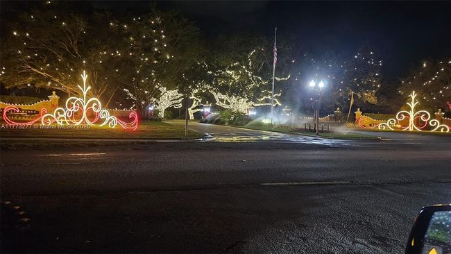 2719 Arrowwood Ct, House other with 3 bedrooms, 2 bathrooms and null parking in Davie FL | Image 35