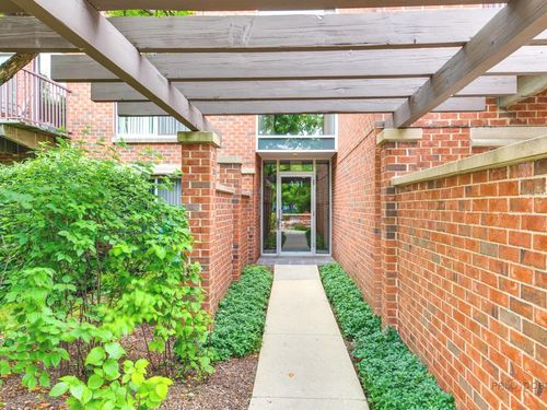 apt-111-441 Kelburn Rd, Deerfield, IL, 60015-4369 | Card Image