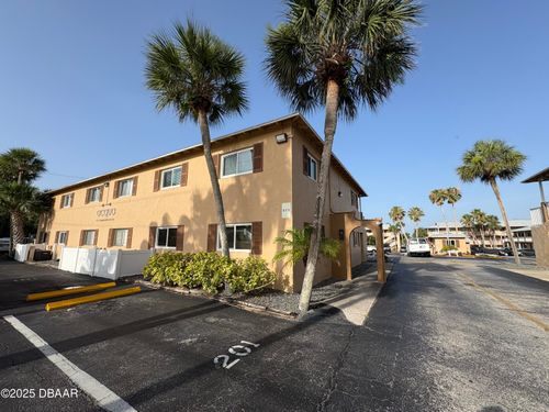 208-411 N Halifax Ave, DAYTONA BEACH, FL, 32118-4093 | Card Image