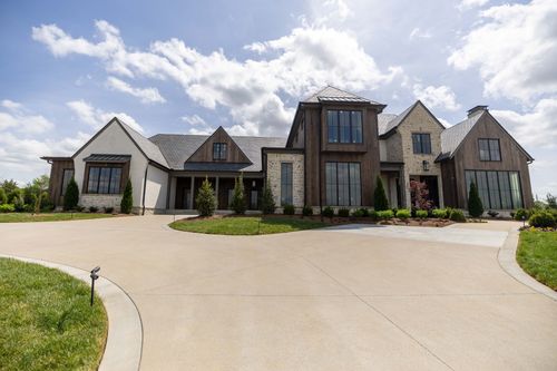 1522 Lurah Ln, Franklin, TN, 37064-4529 | Card Image