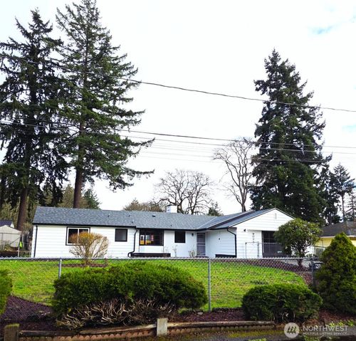 9025 Carol Ave S, Lakewood, WA, 98499-9122 | Card Image