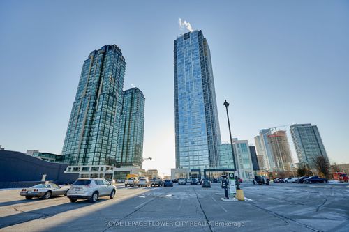 325-2908 Highway 7 Road, Vaughan, ON, L4K0K5 | Card Image