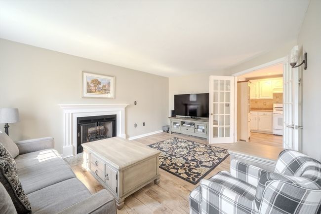 26 Russett Hill Rd, House other with 5 bedrooms, 3 bathrooms and 4 parking in Haverhill MA | Image 9