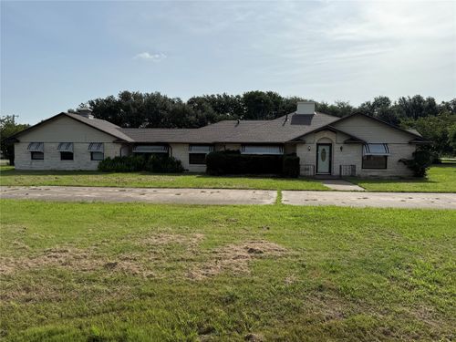 201 N Dallas St, Palmer, TX, 75152-9611 | Card Image