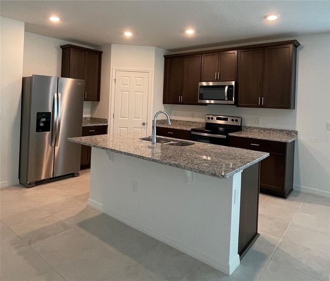 Kitchen | Image 6