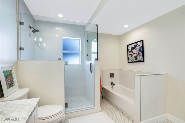 739 7 Th Ave N, House other with 3 bedrooms, 3 bathrooms and null parking in NAPLES FL | Image 22