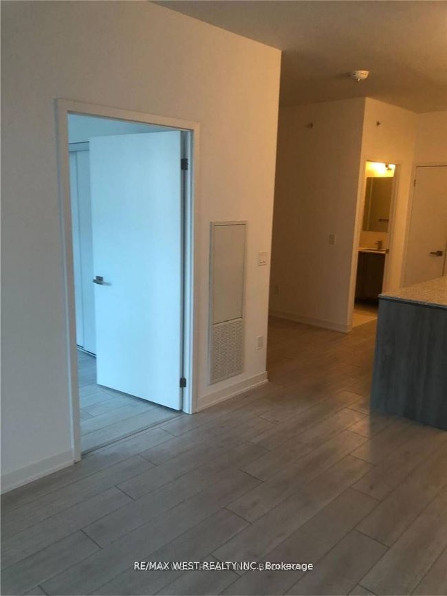 1419 - 31 Tippett Rd, Condo with 2 bedrooms, 1 bathrooms and 1 parking in Toronto ON | Image 17