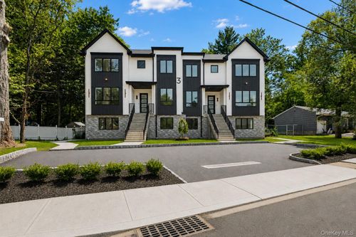 3 Greene Rd, Spring Valley, NY, 10977-4304 | Card Image