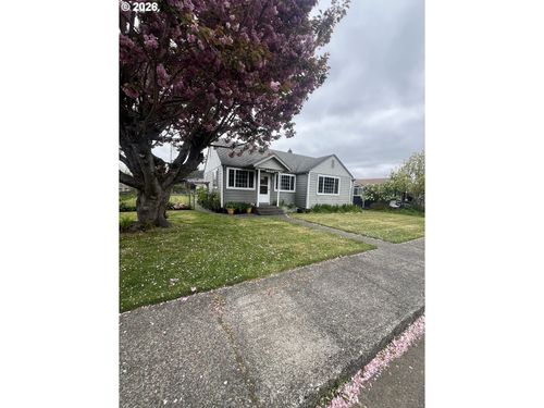 2035 Cedar Ave, Reedsport, OR, 97467 | Card Image