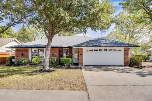 10103 Oak Hollow Cir, Austin, TX, 78758-5501 | Card Image