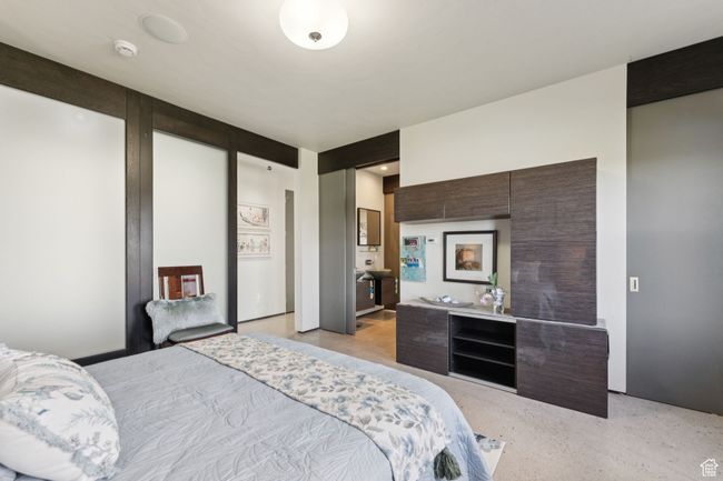 View of bedroom | Image 23