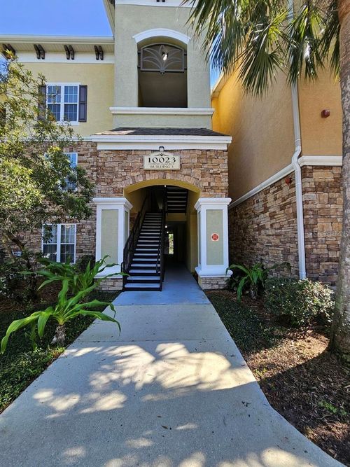 101-10023 Courtney Palms Blvd, TAMPA, FL, 33619-8522 | Card Image