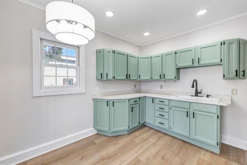 1306 New York Ave, Manitowoc, WI, 54220-3245 | Card Image