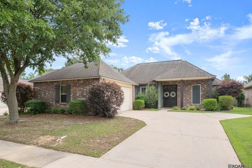 5431 Parkknoll Place Dr, Baton Rouge, LA, 70816-6193 | Card Image