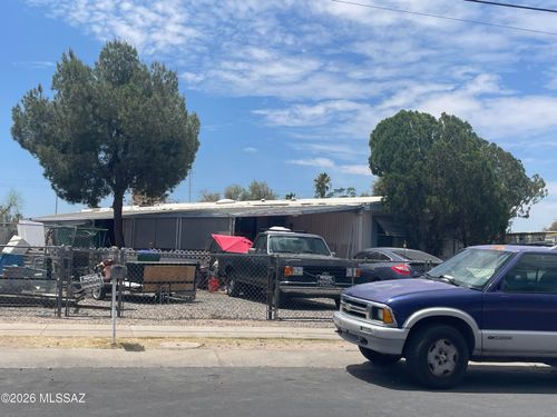 5-783 W Laguna St, Tucson, AZ, 85705-4101 | Card Image