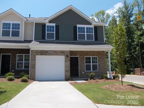 4602 Quinton Ln, Charlotte, NC, 28269-0218 | Card Image