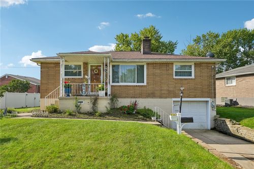 1516 Griffin Rd, Monroeville, PA, 15146-3926 | Card Image