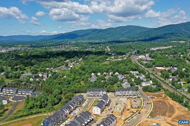 B - 2405 Anlee Rd, Condo with 2 bedrooms, 1 bathrooms and null parking in CROZET VA | Image 12