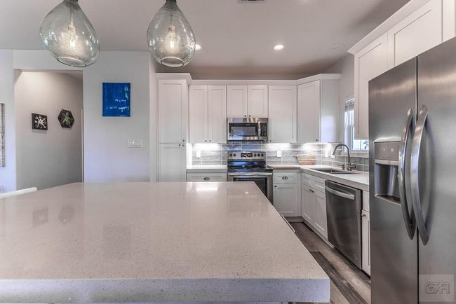 13111 Buccaneer Pkwy, House other with 3 bedrooms, 2 bathrooms and 1 parking in Freeport TX | Image 11
