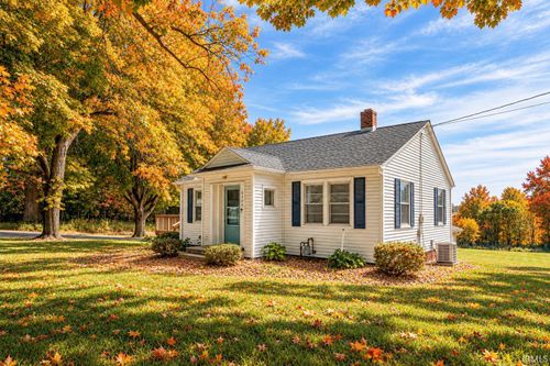 9100 E 500 S, Wolcottville, IN, 46795-8714 | Card Image