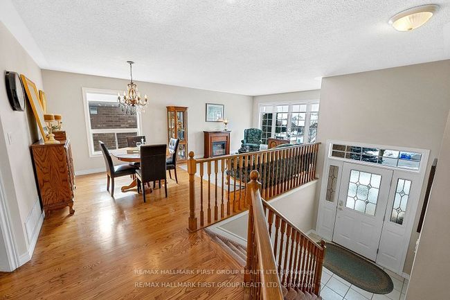 1047 Interlake Dr, House other with 5 bedrooms, 3 bathrooms and 4 parking in Oshawa ON | Image 7