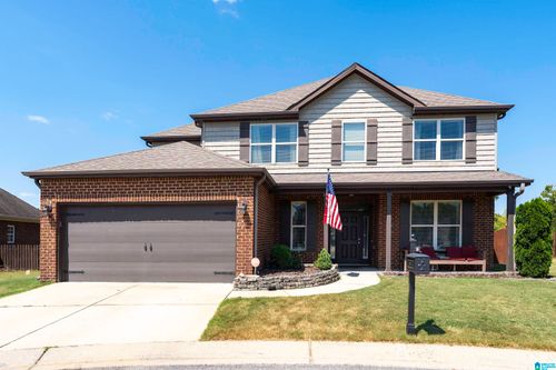 304 Creekside Cir, PELHAM, AL, 35124-3989 | Card Image
