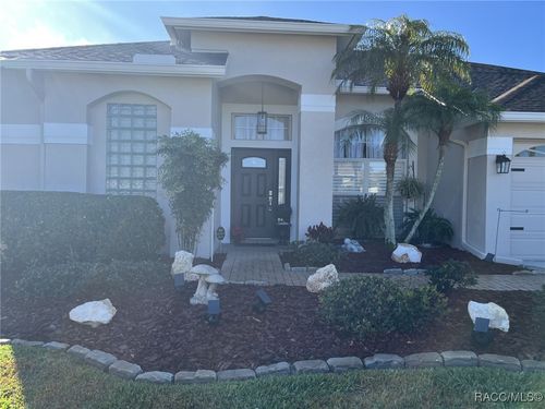 28702 Crooked Stick Ct, Wesley Chapel, FL, 33543-6462 | Card Image