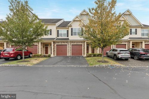 182 Bradbury Dr, East Norriton, PA, 19401-1901 | Card Image