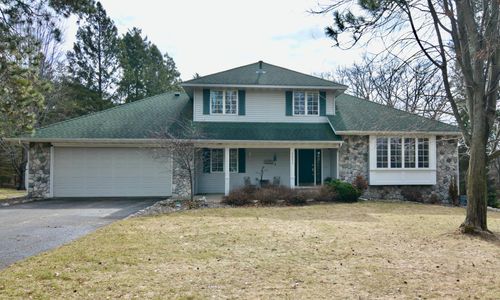 26275 Woodlands Pkwy, Zimmerman, MN, 55398-8698 | Card Image