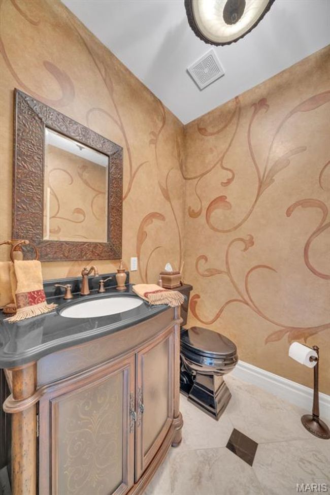 990 Stonecastle Dr, House other with 4 bedrooms, 7 bathrooms and 5 parking in O Fallon MO | Image 37