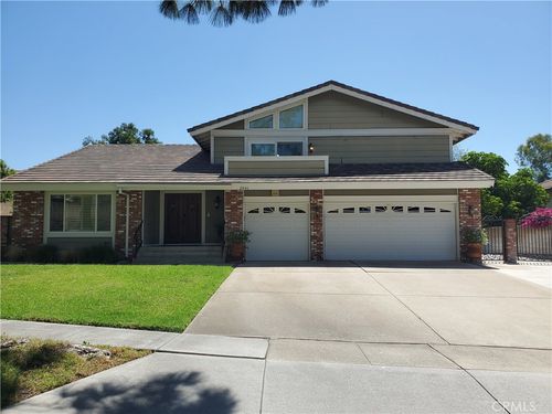 2046 N Kelly, Upland, CA, 91784 | Card Image