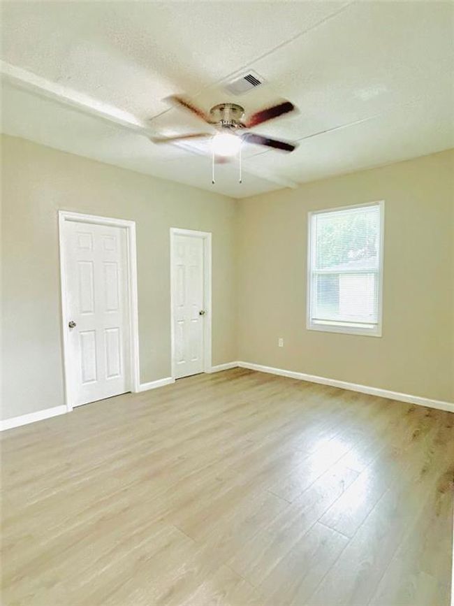 Master Bedroom | Image 11