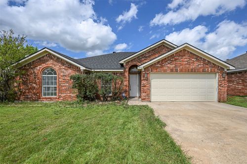 809 Elbe Dr, Arlington, TX, 76001-8544 | Card Image