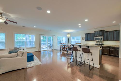 5318 Natures Color Lane, North Charleston, SC, 29418 | Card Image