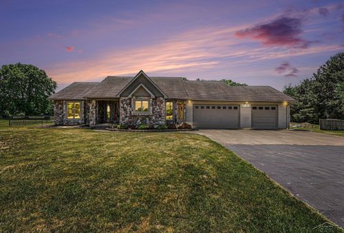 2768 Birch Run Road, Taymouth Township, MI, 48417 | Card Image