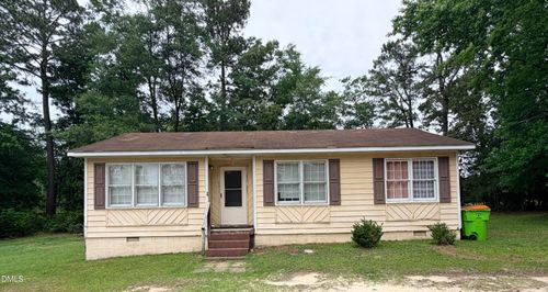 199 Zoo Rd S, Roanoke Rapids, NC, 27870-8390 | Card Image