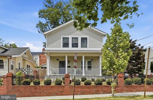2700 4th St Ne, WASHINGTON, DC, 20002-1208 | Card Image