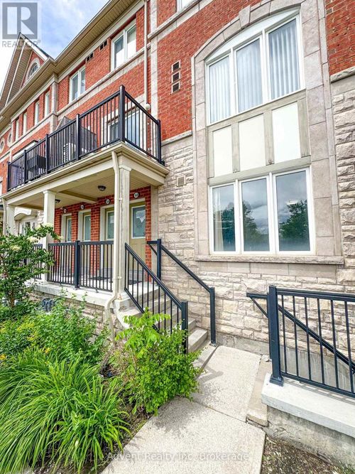 160 Louisbourg Way, Markham, ON, L6E0C3 | Card Image