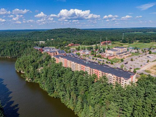 2210-2411 River Rd, Wisconsin Dells, WI, 53965 | Card Image