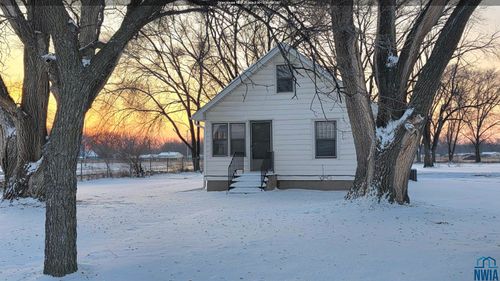 1541 Atokad Dr, South Sioux City, NE, 68776-5423 | Card Image