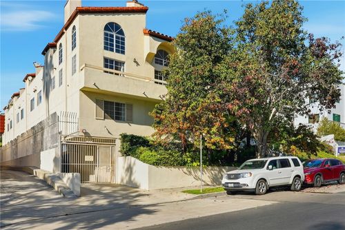 apt-2-871 S Lucerne Blvd, Los Angeles, CA, 90005-3871 | Card Image