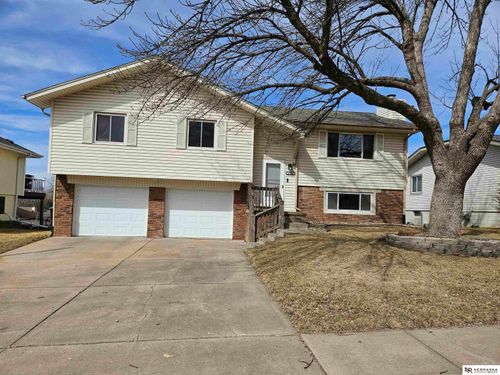 6706 S 108th Terrace, Omaha, NE, 68137 | Card Image