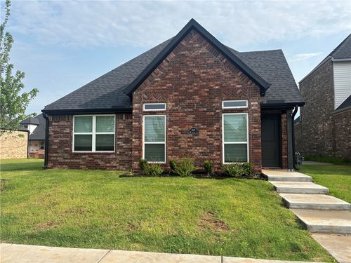 3101 Sw Lovely Ln, Bentonville, AR, 72713-9215 | Card Image