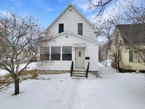 301 Duluth Ave N, Thief River Falls, MN, 56701-1837 | Card Image