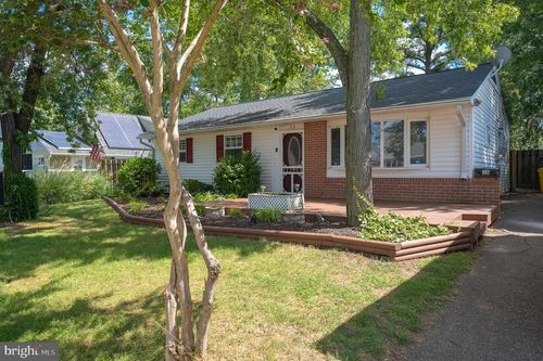 36 Elm Dr, GLEN BURNIE, MD, 21060-7208 | Card Image