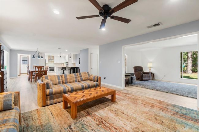 6711 River Lodge Dr, House other with 5 bedrooms, 4 bathrooms and 3 parking in Spring TX | Image 11