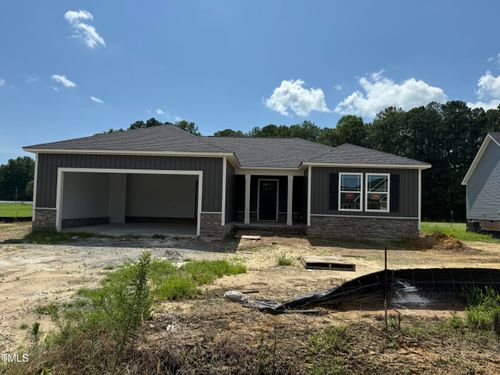 215 Maxwell Farm Ln, Selma, NC, 27576-4404 | Card Image