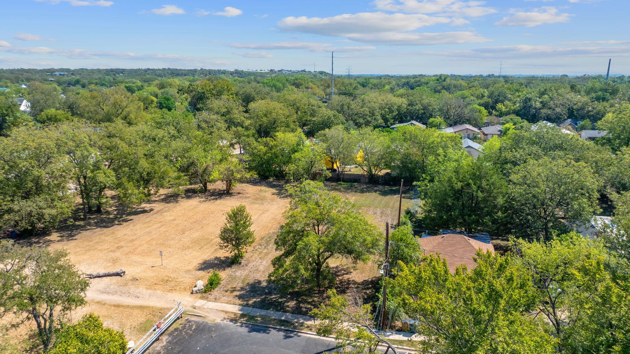 Land in Austin 4